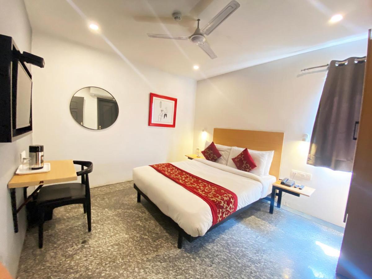 Qotel Comfort Golden Saffron Punjabi Bagh Νέο Δελχί Εξωτερικό φωτογραφία
