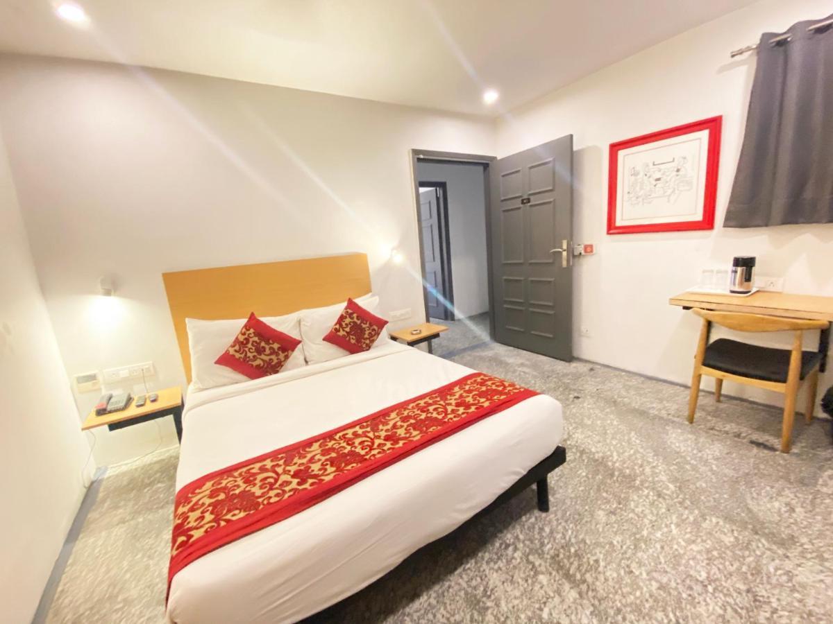 Qotel Comfort Golden Saffron Punjabi Bagh Νέο Δελχί Εξωτερικό φωτογραφία