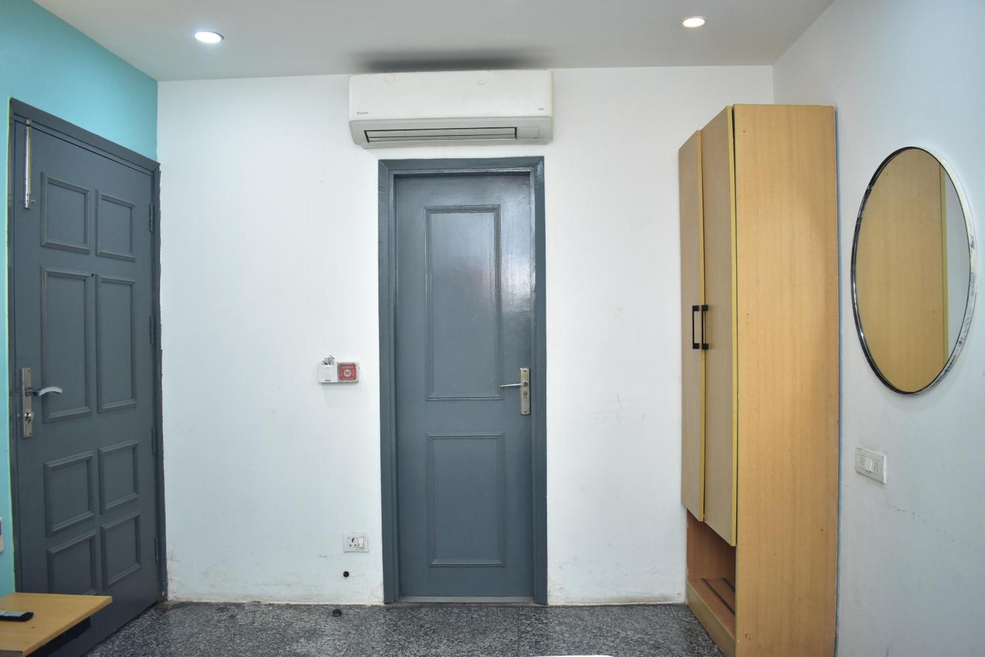 Qotel Comfort Golden Saffron Punjabi Bagh Νέο Δελχί Εξωτερικό φωτογραφία