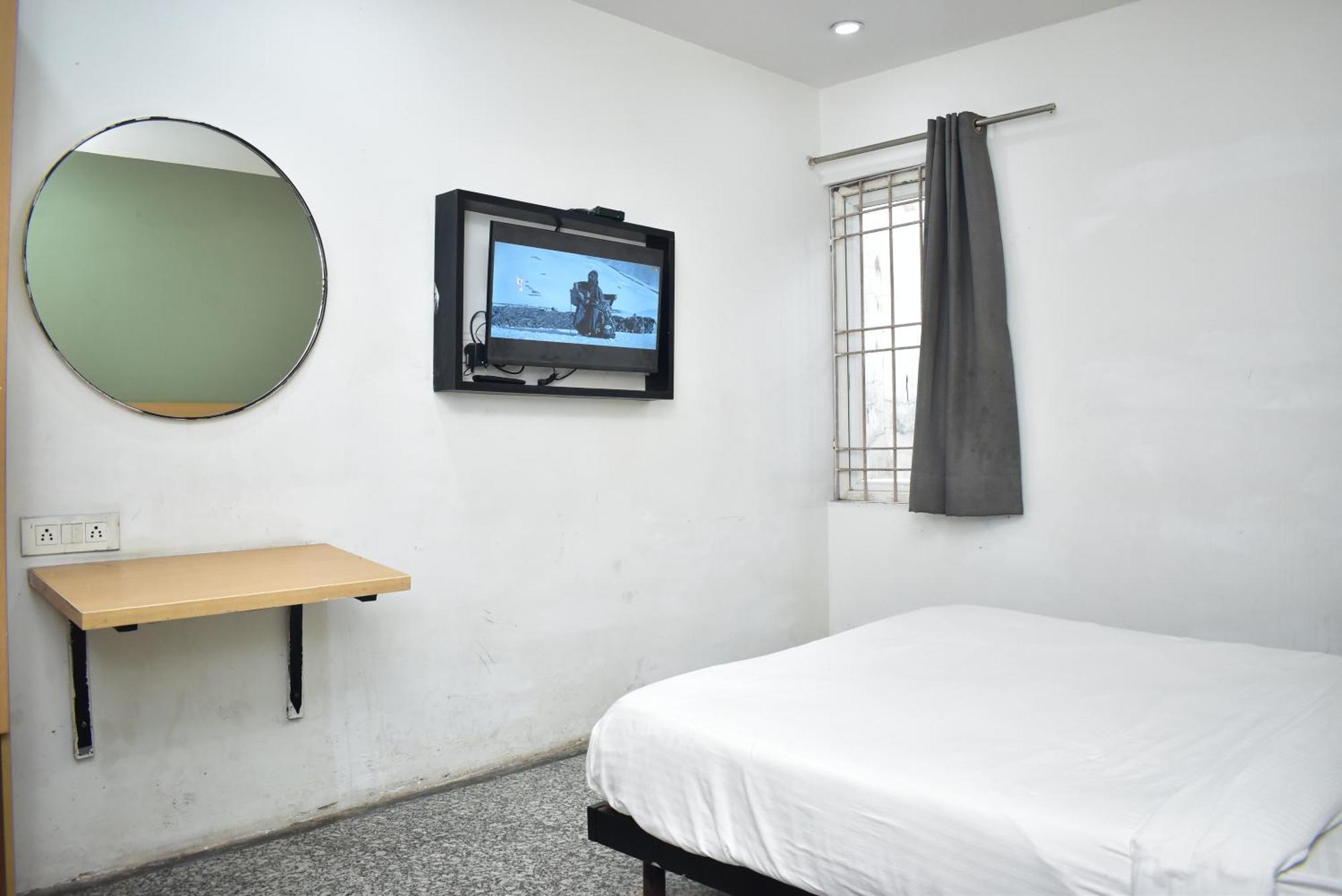 Qotel Comfort Golden Saffron Punjabi Bagh Νέο Δελχί Εξωτερικό φωτογραφία