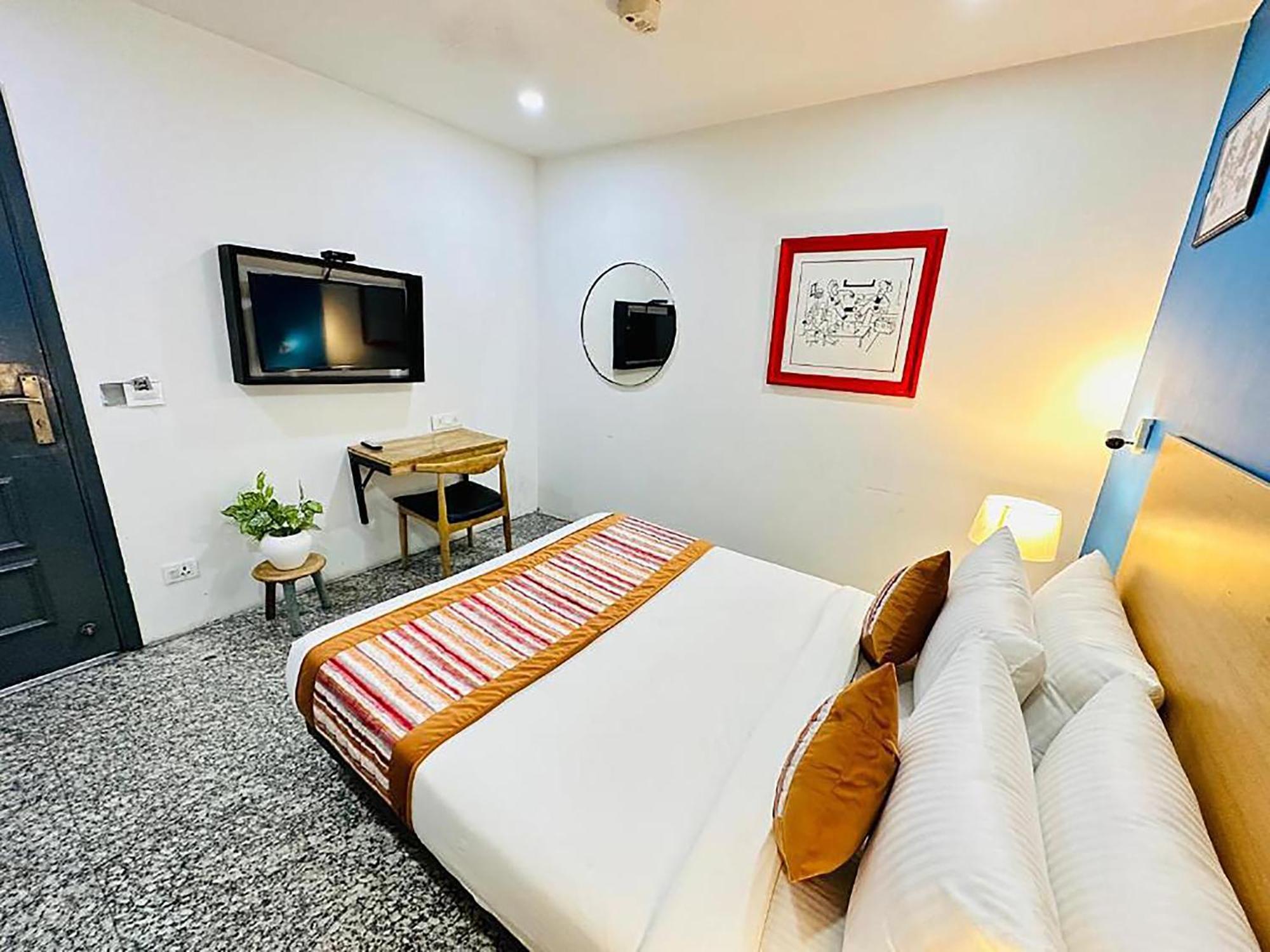 Qotel Comfort Golden Saffron Punjabi Bagh Νέο Δελχί Εξωτερικό φωτογραφία